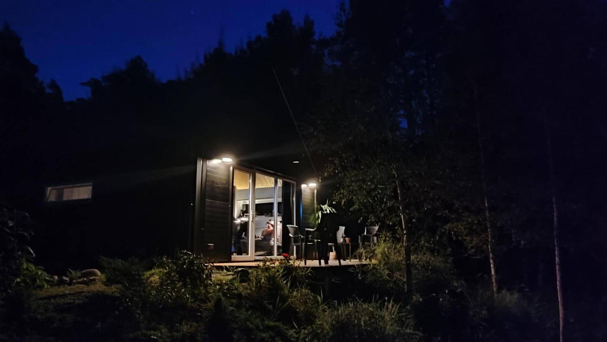 Modern Sauna Cabin In Horse Ranch Liyeplauke Extérieur photo