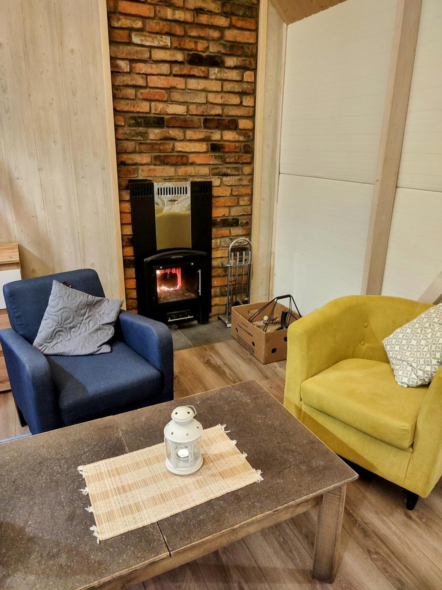 Modern Sauna Cabin In Horse Ranch Liyeplauke Extérieur photo