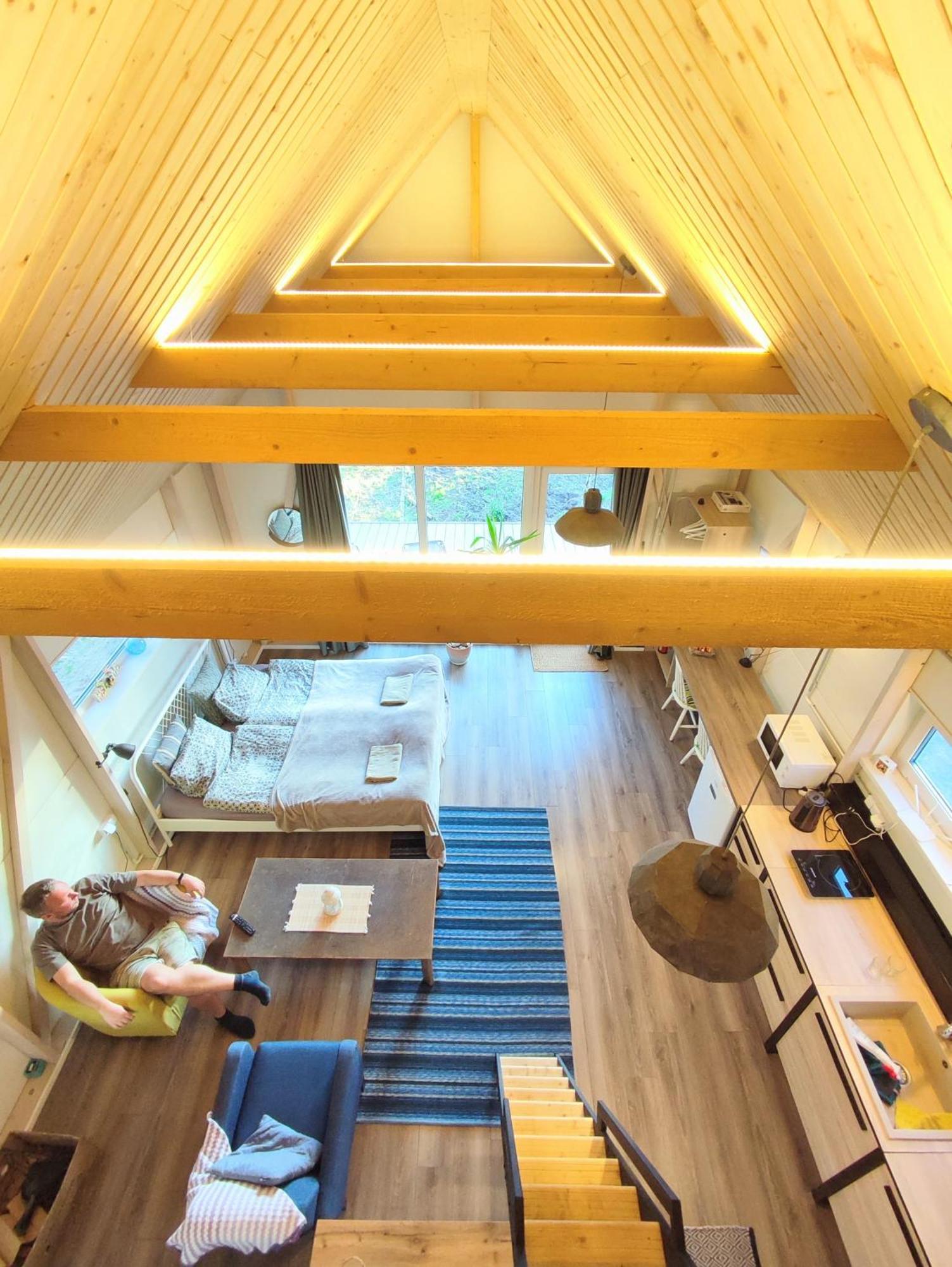 Modern Sauna Cabin In Horse Ranch Liyeplauke Extérieur photo